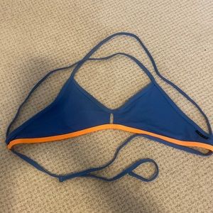 Size Large Blue and Orange Jolyn Vent Tie-back top